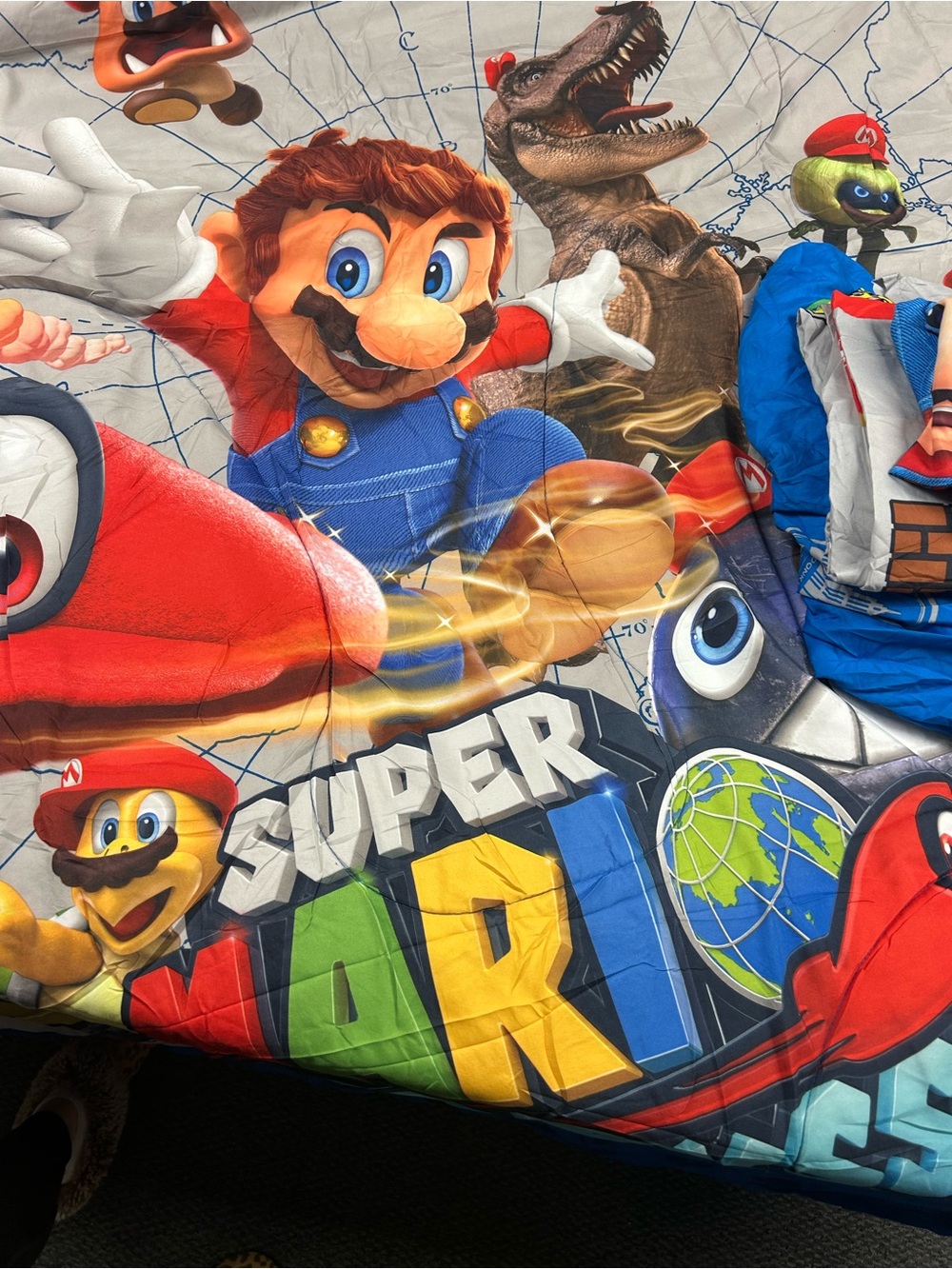 Nintendo Super Mario Odyssey Comforter and Sheet Set Full NEVER USED